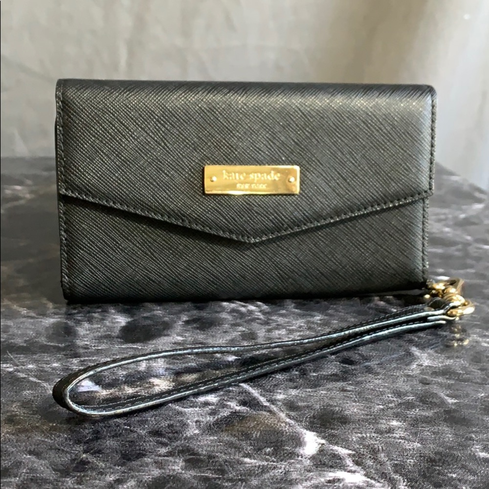 Kate Spade New York Saffiano Wristlet Black - Picture 1 of 3